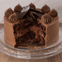 Vegan Chocolate Buttercream Cake