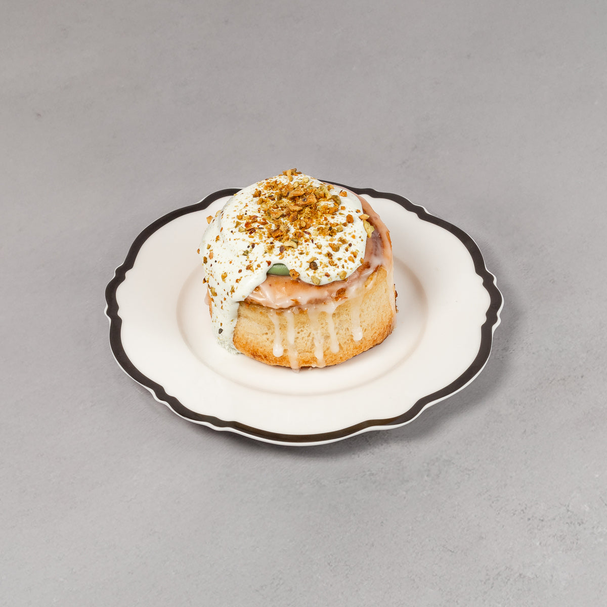 Pistachio Cinnabun